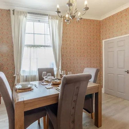 Holiday home Balmoral